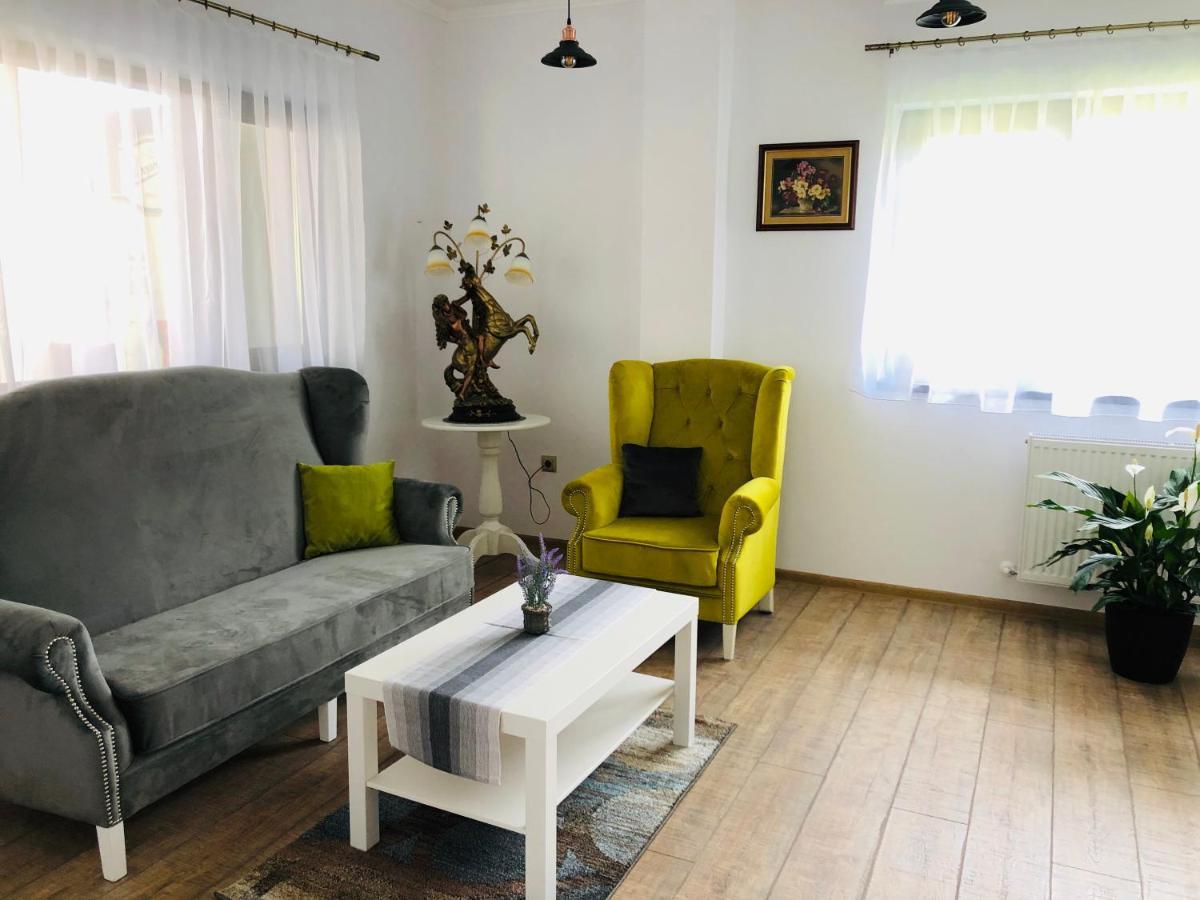Pensiunea Maria Colibita Luaran gambar